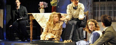 PRESS L-R Ben Ingles, Jennifer English, Claire Webzell, Lucy Kilpatrick and Andy Daniel in The Railway Children