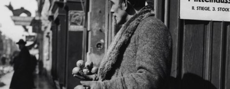 Edith Tudor-Hart, Vienna
