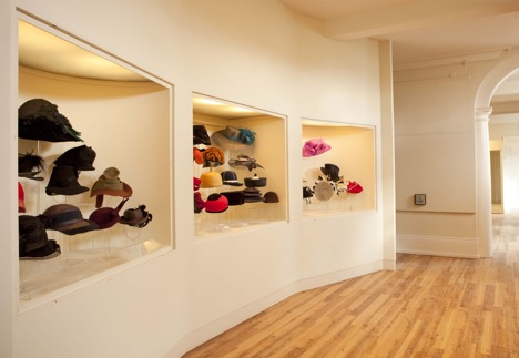 hat displays