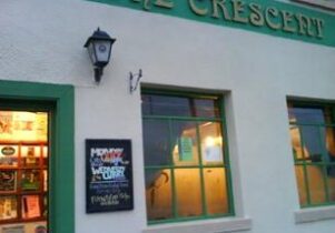 The Crescent Pub, Salford. Courtesy The Crescent Pub