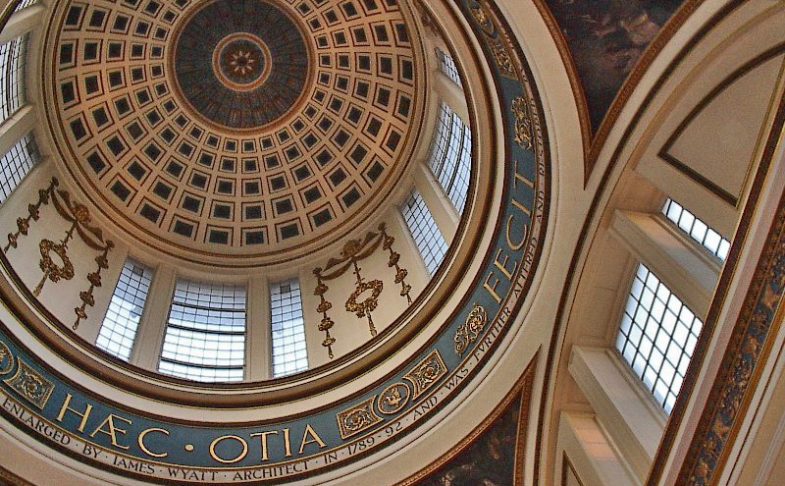 Liverpool Town Hall, image via wikipedia