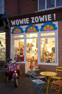 Second hand shop WowieZowie exterior