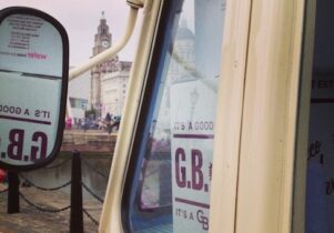 2 Liverpool waterfront ice cream van creative tourist
