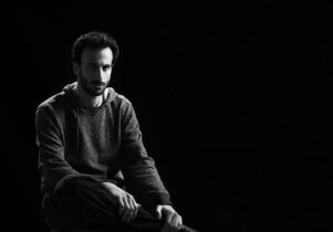 Black and white portrait of Hofesh Shechter