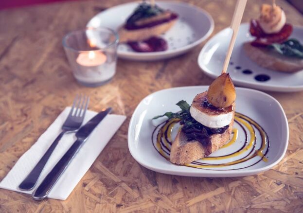 Photo of food sticks on plates