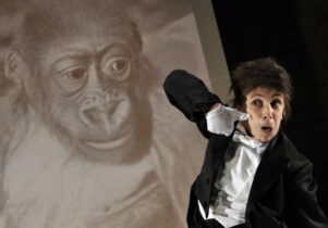 Photo of Kathryn Hunter in Kafka's Monkey