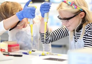 Kids doing a science experiment