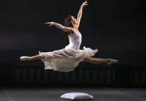 Ballet dancer in Wuthering Heights