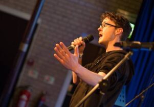 Kieren King compèring Word War Four