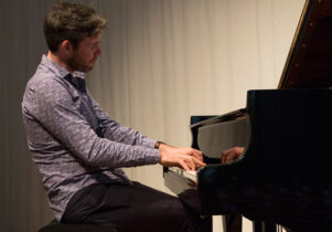 Gwilym Simcock with Northern Chamber Orchestra at The Stoller Hall