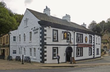 The Golden Lion, Todmorden