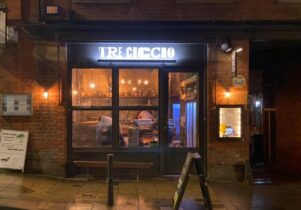 Tre Ciccio Altrincham