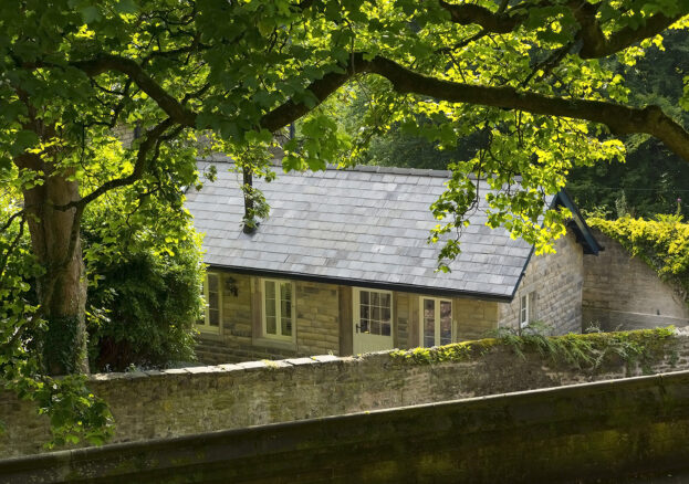 Castle View contemporary cottage, Lancaster