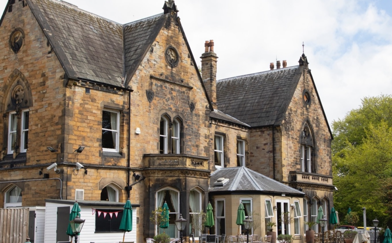 Holmfield Arms
