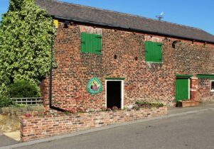 Rhubarb Triangle Farm Shop