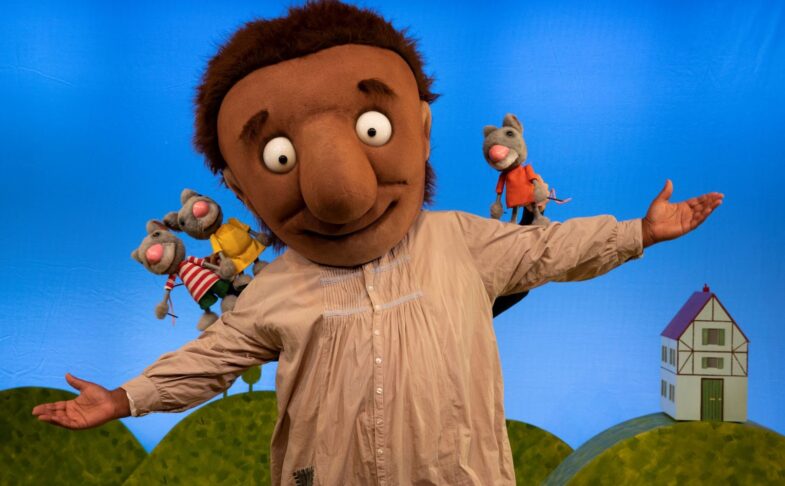 The Smartest Giant in Town at The Lowry