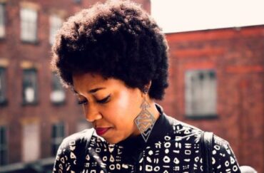 Performer Keisha Thompson