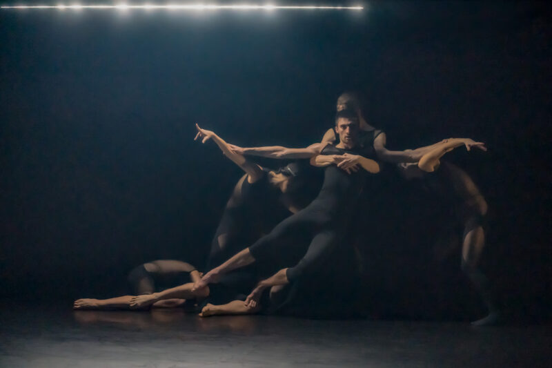 Overflow - Alexander Whitley Dance at The Lowry