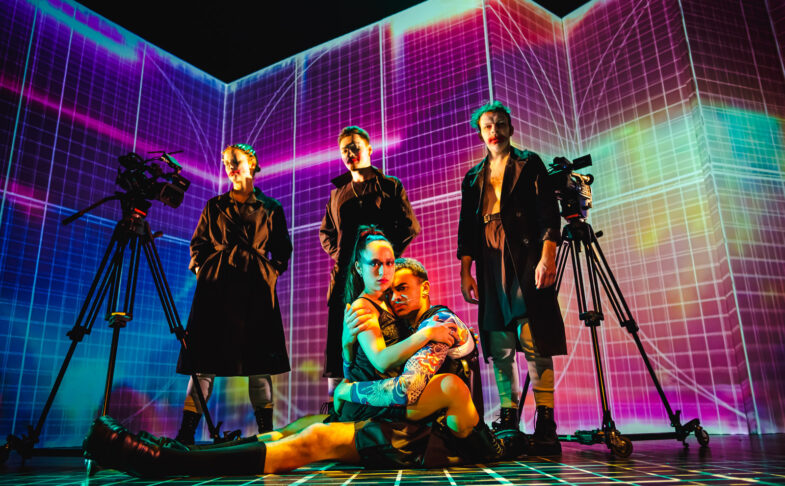 imitating the dog Macbeth at The Lowry