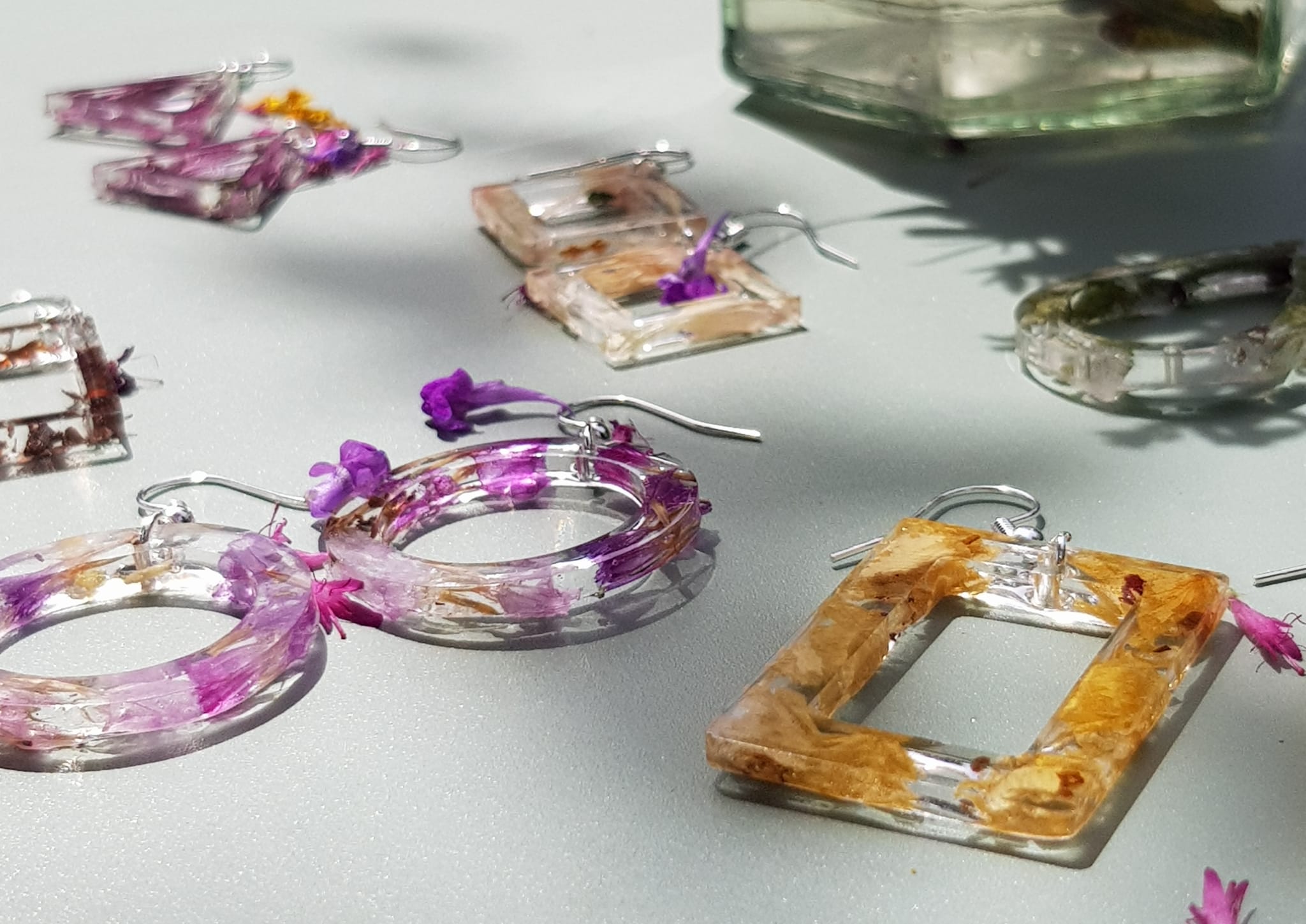 Resin Jewellery Making at Open Source Arts Creative Tourist