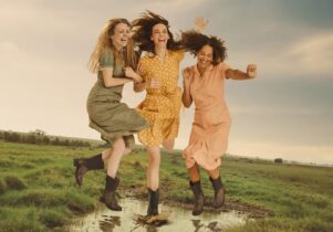 Dancing at Lughnasa at the Royal Exchange Theatre