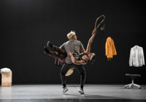 Nuaa Circus - Meanwhile at Lowry