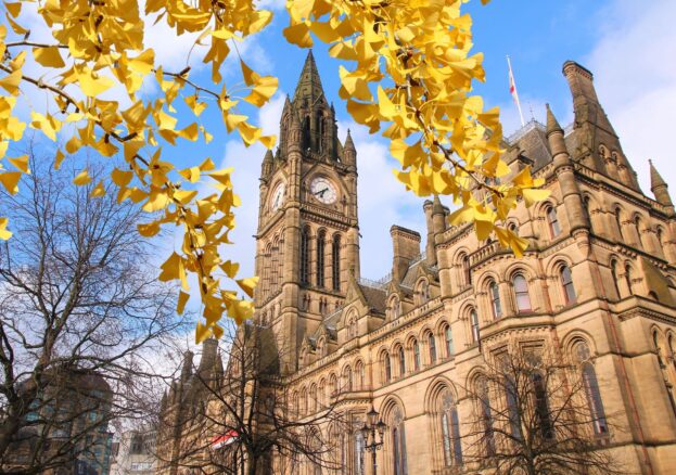 Manchester Town Hall - City Walking Tour