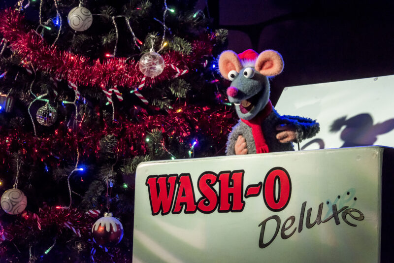 HIGH RES Octagon Mrs Claus - production Image