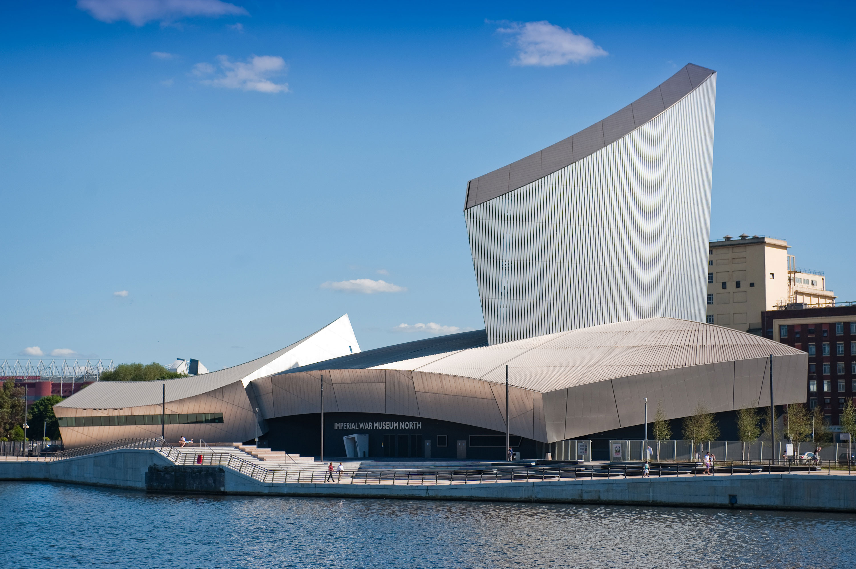 Imperial War Museum North exterior shot - host of story seekers